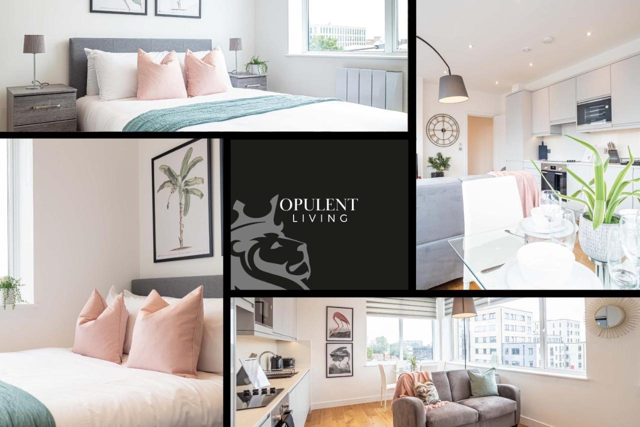Luxe & Stylish 1 & 2 Bed Flats Near Heathrow, Legoland, & Windsor Slough Exteriér fotografie